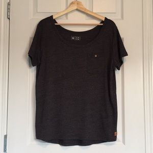 NWOT Ten tree T-shirt